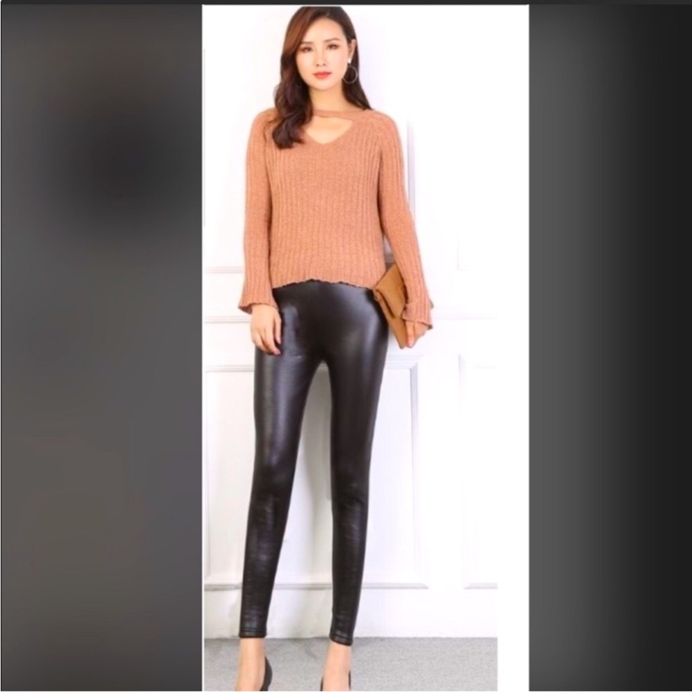Black Faux Leather Brown Velvet Lined Leggings SZ Large